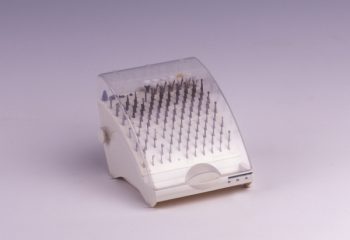 D001-17
