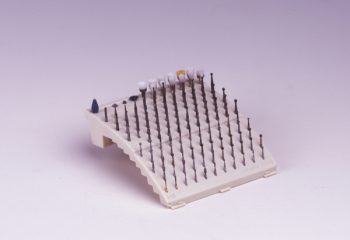 D001-18